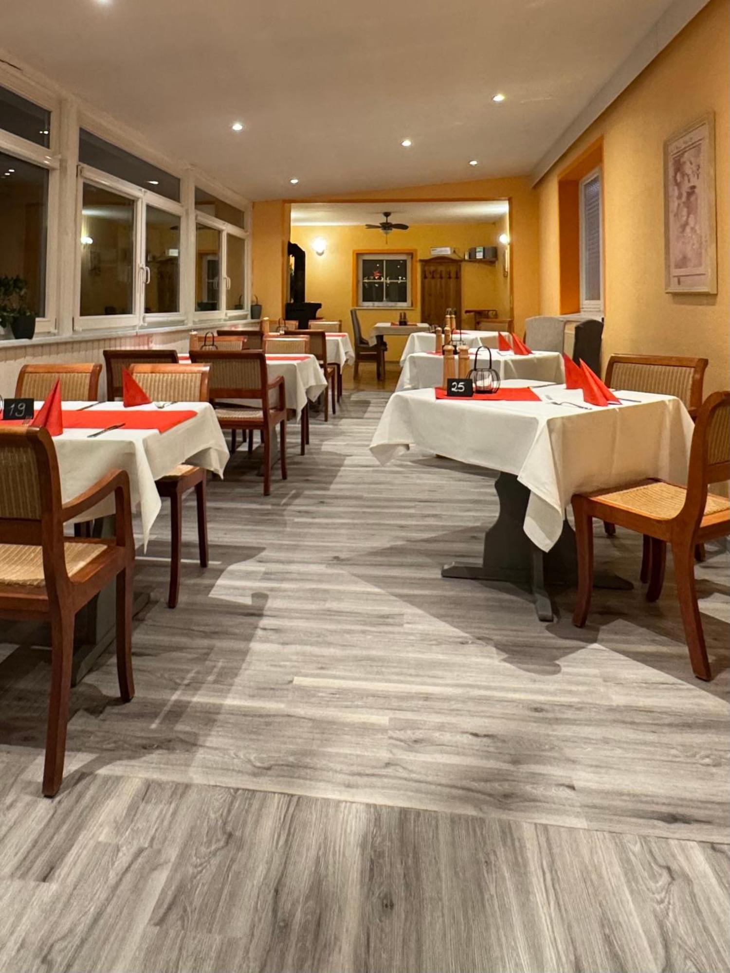 Hotel-Restaurant Christine Lübz Εξωτερικό φωτογραφία