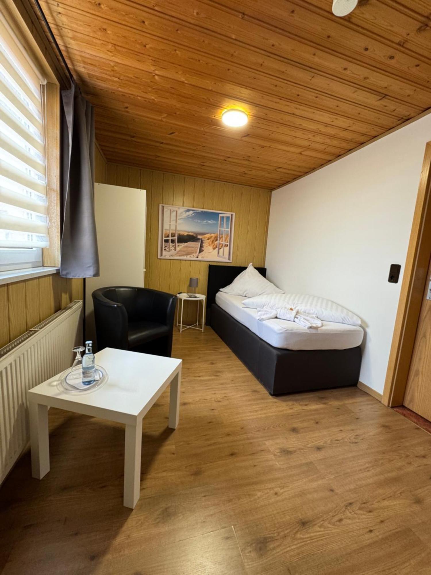 Hotel-Restaurant Christine Lübz Εξωτερικό φωτογραφία