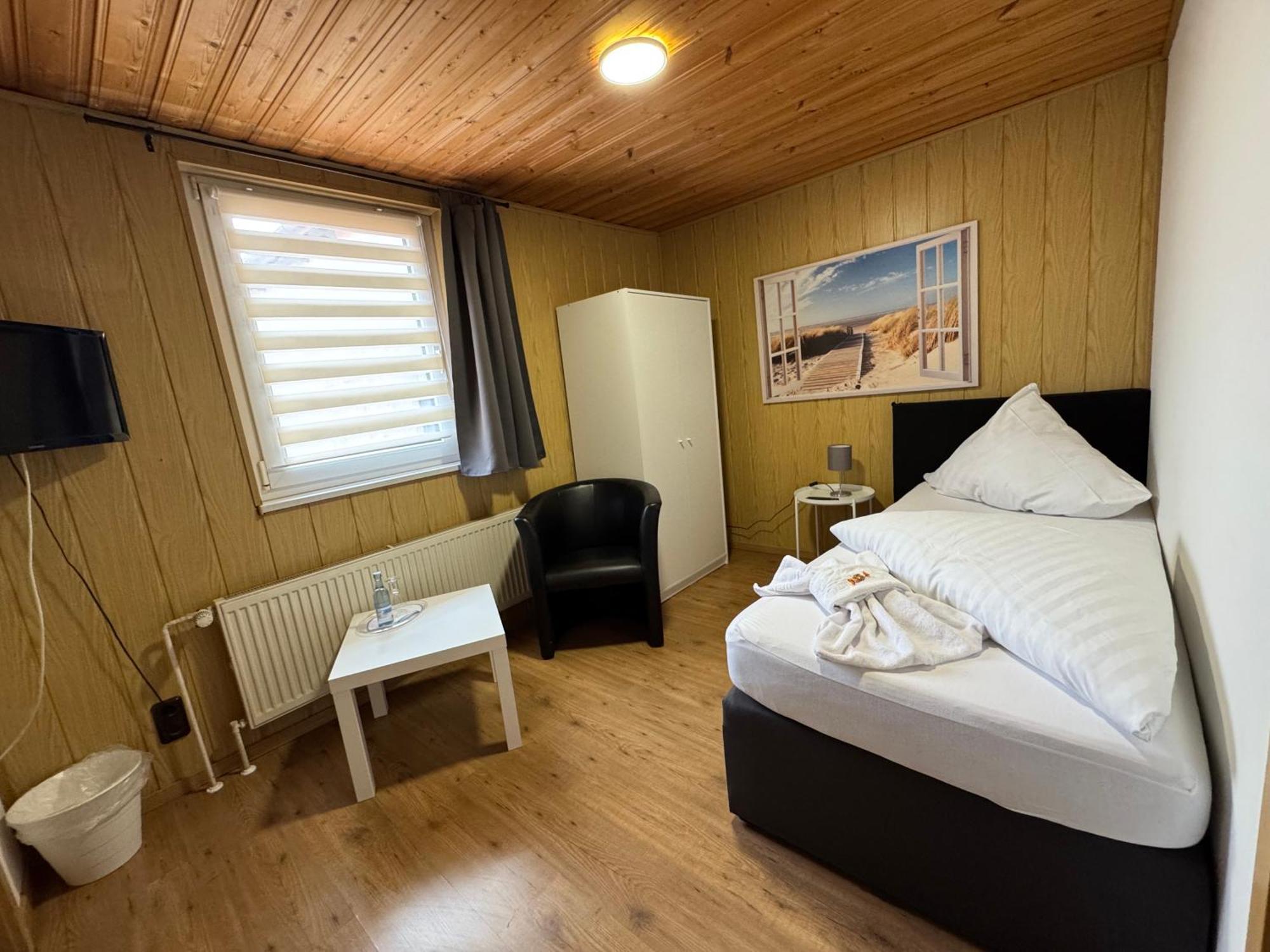 Hotel-Restaurant Christine Lübz Εξωτερικό φωτογραφία