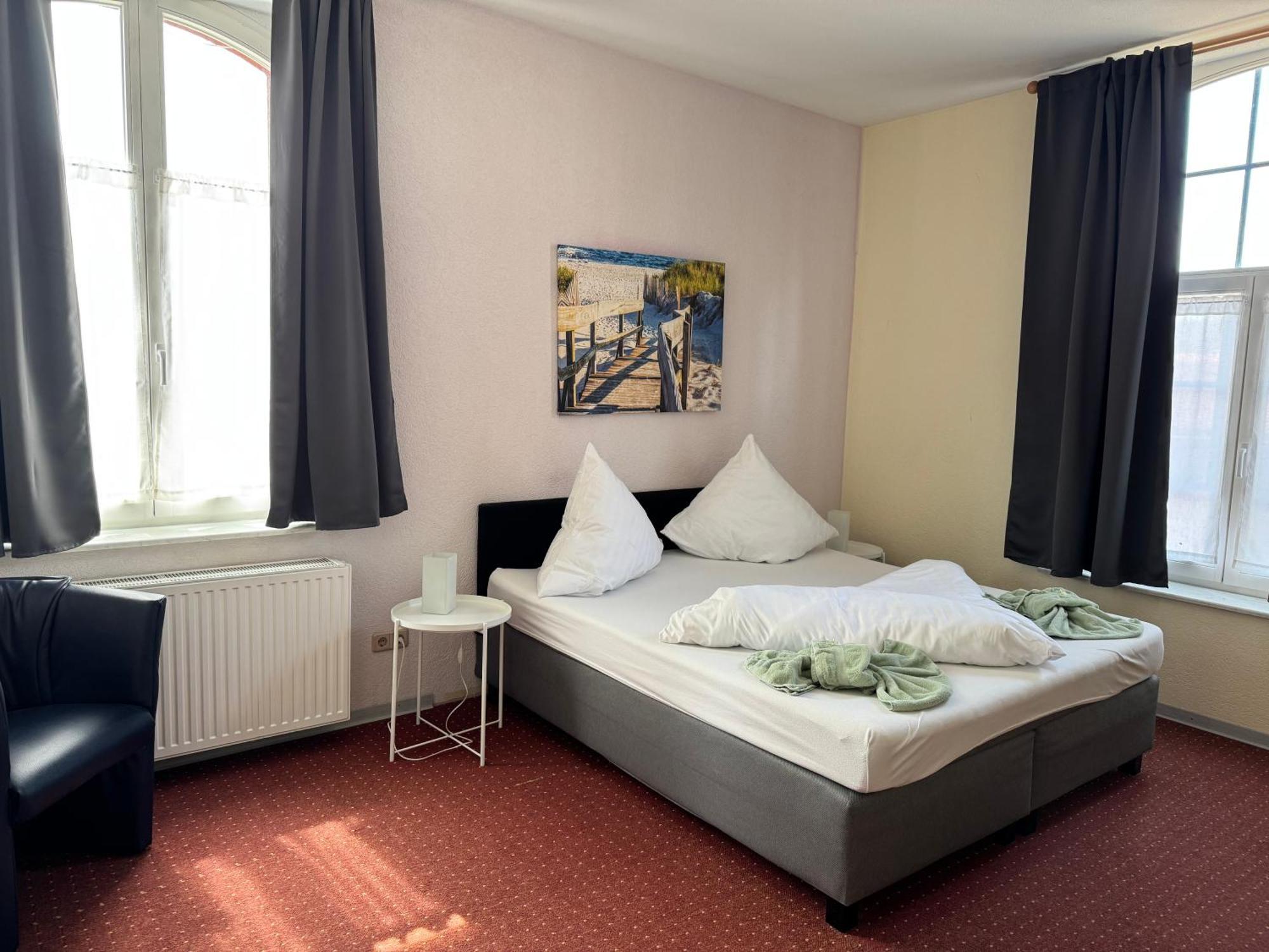 Hotel-Restaurant Christine Lübz Εξωτερικό φωτογραφία