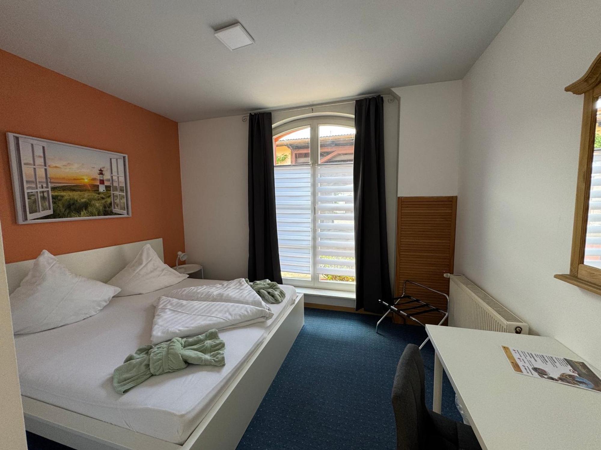 Hotel-Restaurant Christine Lübz Εξωτερικό φωτογραφία